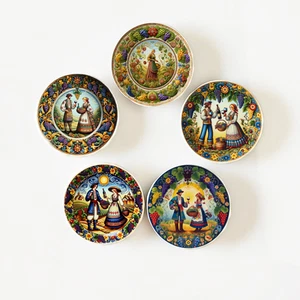 Miniature Folk Art Plates Set of 5 for Dollhouse 1:12 Scale Ceramic Decor - Picture 1 of 8
