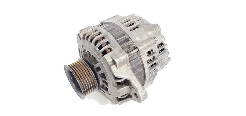 Alternador OEM 2002 2003 Isuzu Axiom Foto 1 de 4