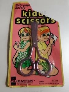 Vintage 1969 Pink Metal Kiddy Toy Scissors Chemtoy in Package - Picture 1 of 5