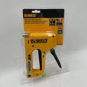 Nueva pistola grapadora compacta de alta resistencia DeWalt DWHTTR130LH - Imagen 1 de 3