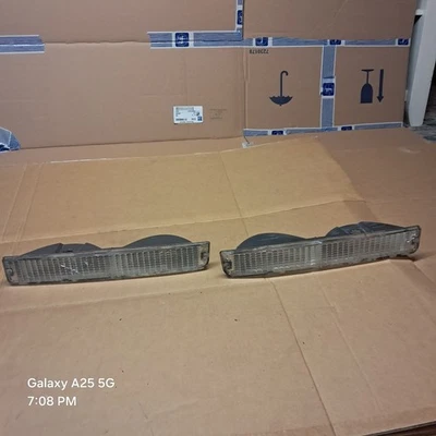 1985-1990 Buick Park Avenue Electra lâmpadas frontais inferiores OEM PAR  - Imagem 1 de 4