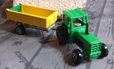 Majorette France - Tracteur Vert et Remorque Basculante - Ech. 1/65ème - No 208 - Photo 1/4