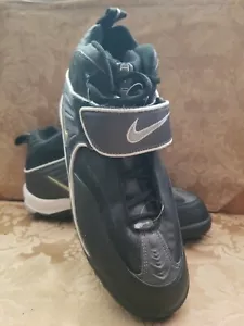 NEW Men's Nike Air Cleats Shoes size 9.# 821024 001 - Picture 1 of 7