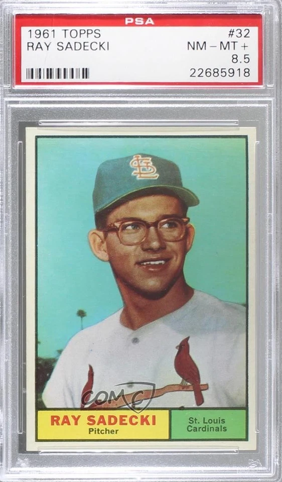 1961 Topps Ray Sadecki #32 PSA 8.5 - Image 1 of 2