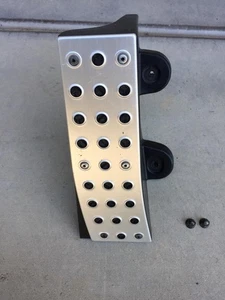 2004-11 MAZDA RX-8 RX8 FOOT REST DEAD PEDAL OEM w/ mounting nuts - Picture 1 of 8