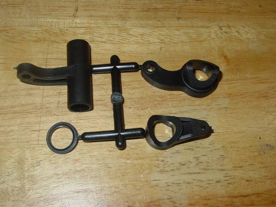 Mugen Seiki Servo Saver Set Muge2301 E2301