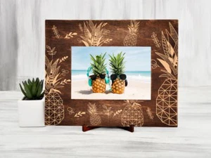 Pineapple Picture Frame Tropical Wood Photo Frame Engraved Housewarming Gift 4x6 - Picture 1 of 11