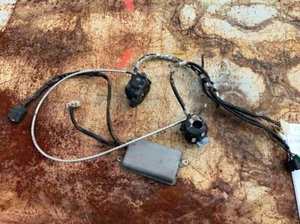 1981 Yamaha Xv750 Virago CDI Box And Handlebar Switches - Picture 1 of 24