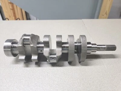 OEM  Kubota D722 used Polished Crankshaft  16863-23030 16863-23032 16863-23010 - Image 1 of 4
