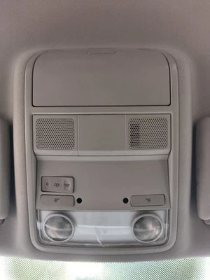 PANEL DE LUZ INTERIOR VOLKSWAGEN PASSAT 2005-2010 Foto 1 de 4