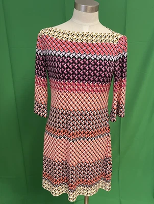 Vestido geométrico colorido Donna Morgan talla 8 Foto 1 de 4