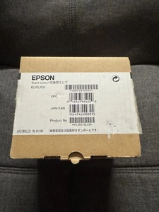GENUINE ORIGINAL OEM EPSON ELPLP33 LAMP FOR MOVIEMATE 30S POWERLITE S3 NMU - Picture 1 of 4