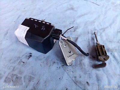 Renault Laguna II 2003 Blocchetto Volante + Chiave Immobilizzatore 8200020613B - Immagine 1 di 4