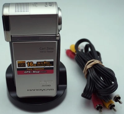 SONY Handycam HDR-TG5 HD Camcorder 4.0MP  GPS - Image 1 of 4