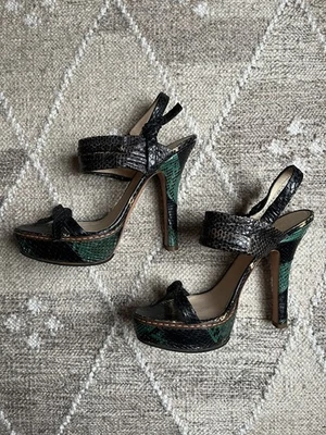 Sandalias de plataforma Prada Primavera 2009 de piel de serpiente negras y verdes 40 Foto 1 de 4