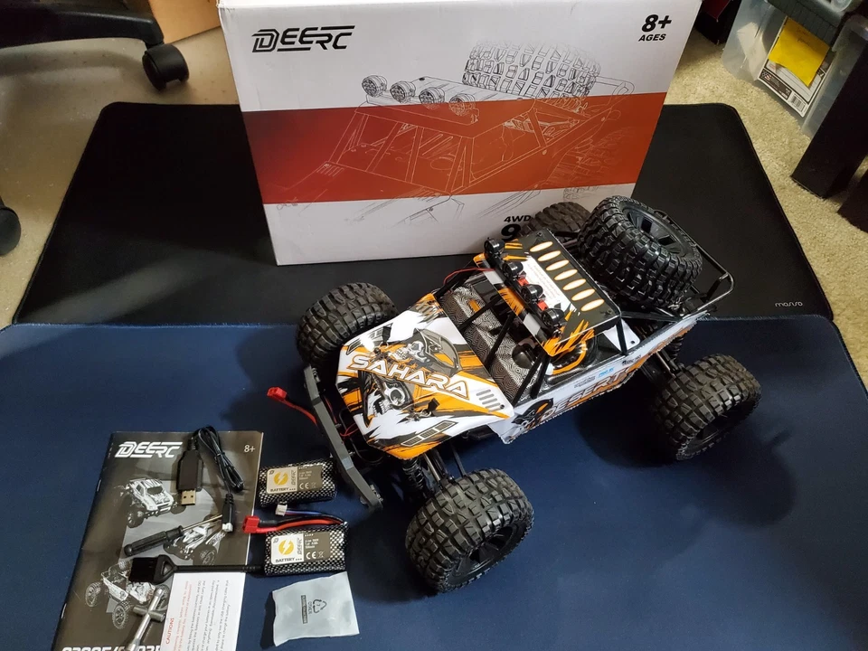 Coche Buggy RC ESCALA 1:10 9201E DEERC, SAHARA, Naranja/Blanco 48KM/H 4x4 Foto 1 de 4