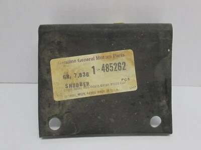 NOS 971-1972 Pontiac Bonneville Grandville  rear bumper snubber  GM 485262 - Image 1 of 4