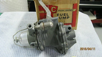 4316 Bomba de combustible Ford Truck 1956 V8 F750-F900, B750 C750-C900 T700 (302eng) T750 Foto 1 de 4