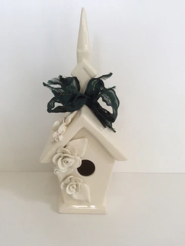 Mud Pie Victorian Church Steeple White Birdhouse Roses Figurine Decor 12” Tall Cover