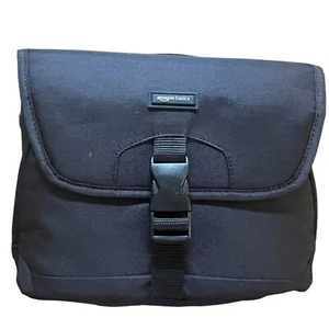 Amazon Basics DSLR Camera Messenger Bag - Padded, Adjustable Strap, Black - Picture 1 of 8