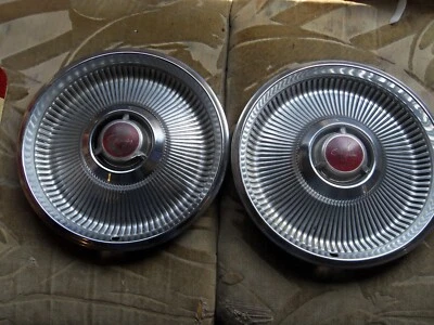 1968 - 1974 Chrysler Cordoba New Yorker WHEEL COVER HUBCAP LOT OF TWO - Image 1 of 4