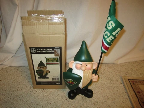 Brand New Minnesota Wild Flag Holder Gnome W/Box!!!! Cover