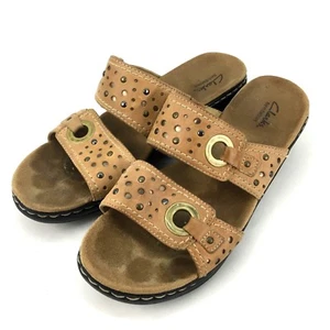 Clarks Womens Sandals 9.5 m Beige Double Strap Bendables Decorative Circles  - Picture 1 of 8