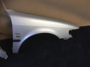 Kotflügel rechts vorn SAAB 9-3 (YS3D) 2.0 TURBO - Bild 1 von 1