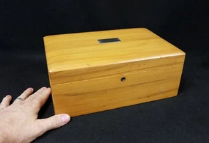 Decatur Industries Humidor - Humidifier is Diamond Crown. - Picture 1 of 8