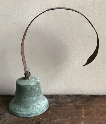 Campana antigua de servicio o tienda/tienda 7,5” X 6,5” metal desconocido - ¿latón? Foto 1 de 4