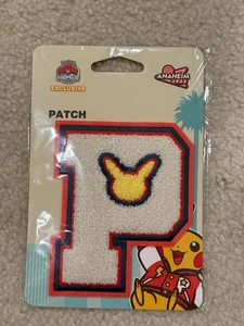Pokemon Campionati Mondiali 2025 Anaheim Lettera Patch Pokemon Center Esclusiva - Foto 1 di 2
