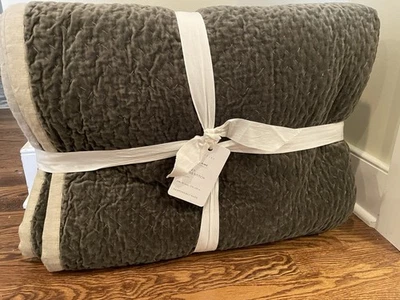 Pottery Barn Cross Stitch Reversible Cotton Velvet Quilt Loden King / Cal Green - Image 1 of 3