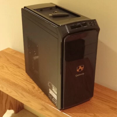 Personal workstation/gaming computer, modified - Image 1 of 4