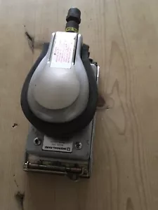 Vintage Ingersol rand orbitol sander model 312 Spares Or Repair. - Picture 1 of 4