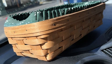 Longaberger 14 Inch Bread Basket 2001 w Protector & Liner l# 44709 Cover