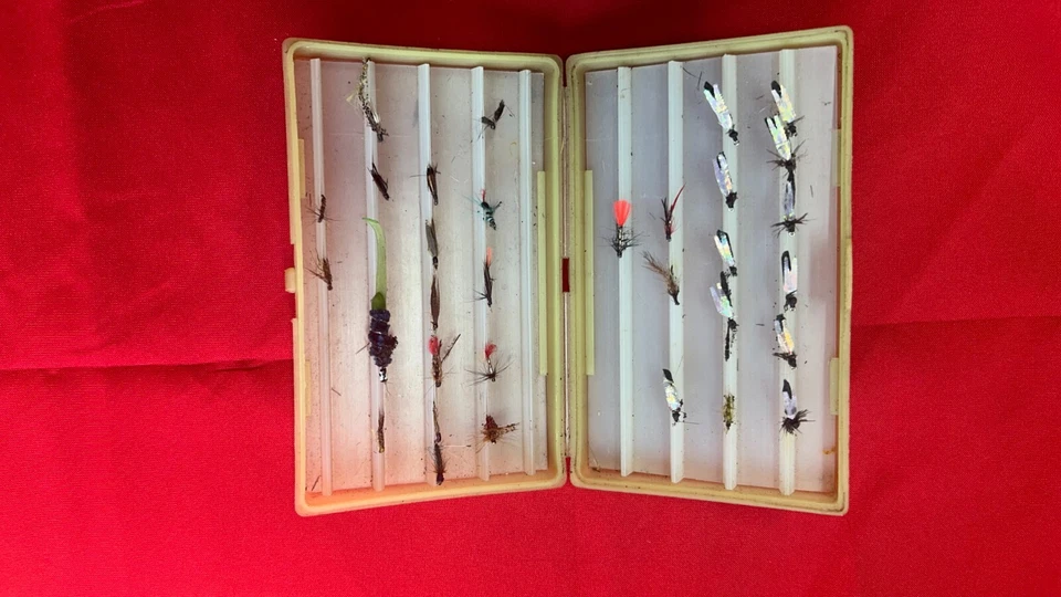 House Of Hardy Fly Fishing Box Alnwick England. Contents 34 Trout Salmon Flies - Image 1 of 4