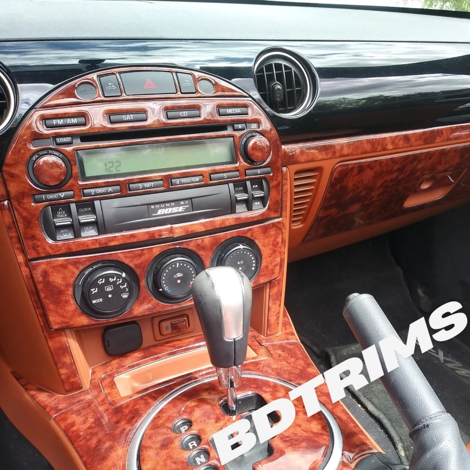 Kit de moldura de tablero Mazda Miata 2006 - 2008 | Kit completo | ojo de pájaro o variedad de colores Foto 1 de 4