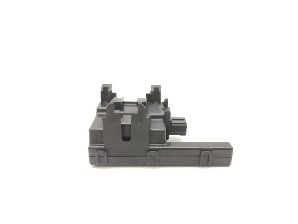 Control Unit, central locking system Chevrolet Corvette 2021 13535098 - Image 1 of 4