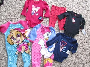 NUOVO LOTTO /6 CARRETTIERE ABBIGLIAMENTO BAMBINA DISNEY SET OUTFIT 3 MESI SPEDIZIONE GRATUITA - Foto 1 di 6