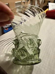 Waldglas Abrissglas Noppenglas Grün Historische Nachbildung - Bild 1 von 8