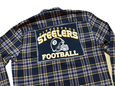Уникальная фланелевая футбольная рубашка ручной работы Upcycle Pittsburgh Steelers черная M - Изображение 1 из 4