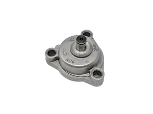 85 Suzuki LT230GE LT230 LT 230 GE Quadrunner Oil Pump Asy - Picture 1 of 10