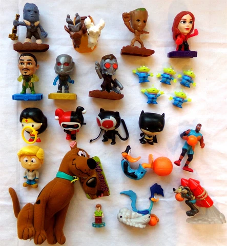 MIXED TOY LOT: McDonald's Marvel, Burger King DC, Space Jam, Scooby-Doo, Aliens Cover