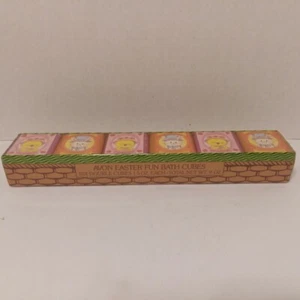 Avon Easter Fun Bath Cubes - Picture 1 of 3