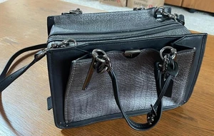 Coach Dreamer kleine Damen Umhängetasche in schwarz und grau - Bild 1 von 6