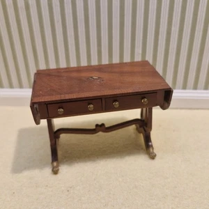 1/12th Scale Dolls House Side Table by Escutcheon miniatures RE28 - Picture 1 of 10