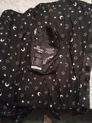 Gro Anywhere Blackout Blind Portable, Black, 130cm x 198cm - Image 1 of 4