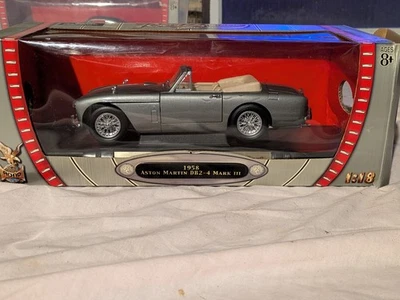 Road Signature 1958 Aston Martin DB2-4 Mark III 1:18 Scale Die Cast Model - Image 1 of 2