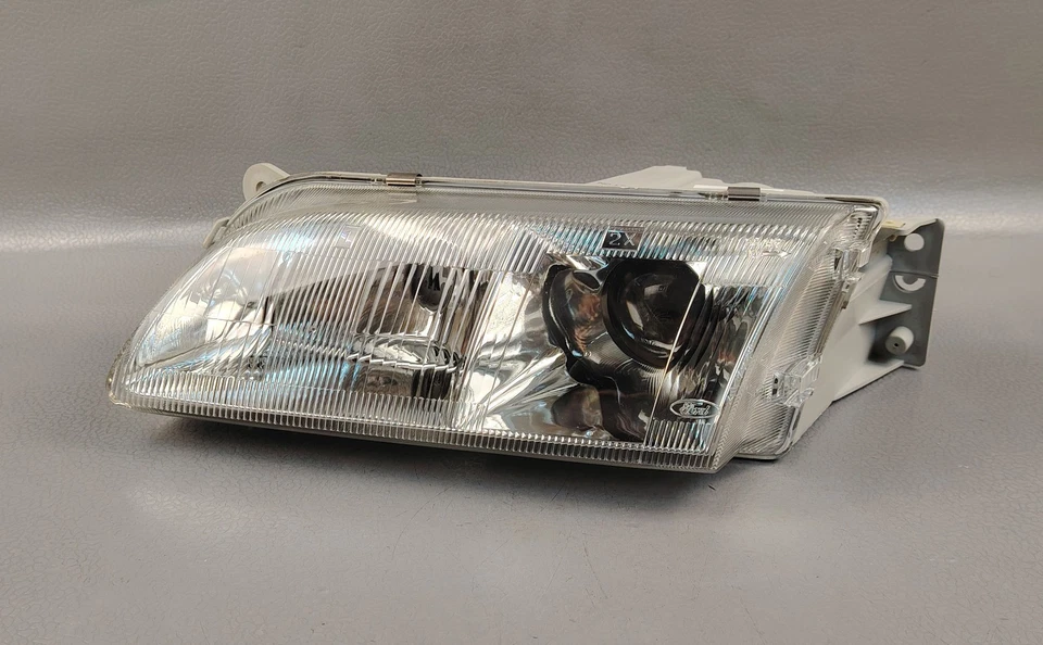 MAZDA 626 GE FORD TELESTAR AX 1995 HEAD LIGHT ASSEMBLY STANLEY 001-6808 NEW OEM - Image 1 of 4