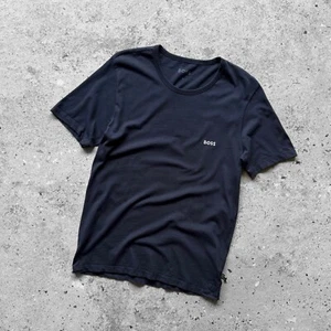 Hugo Boss Para Hombres Azul Manga Corta Camiseta Pequeña Logo Ropa de Calle Talla - S/M - Imagen 1 de 3